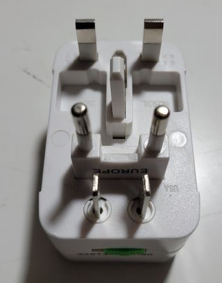 Lotto 4 Caricabatterie AA/AAA Ni-MH