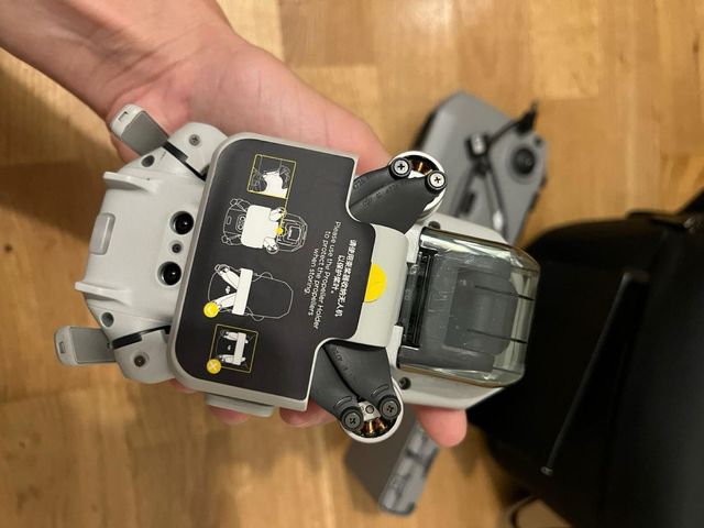 DJI Mini 2 Fly More Combo – como nuevo, con todos