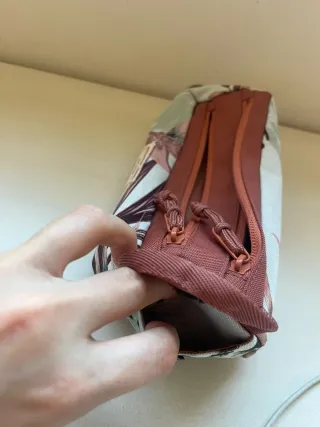 Estuche escolar/portatodo mujer Rip Curl.