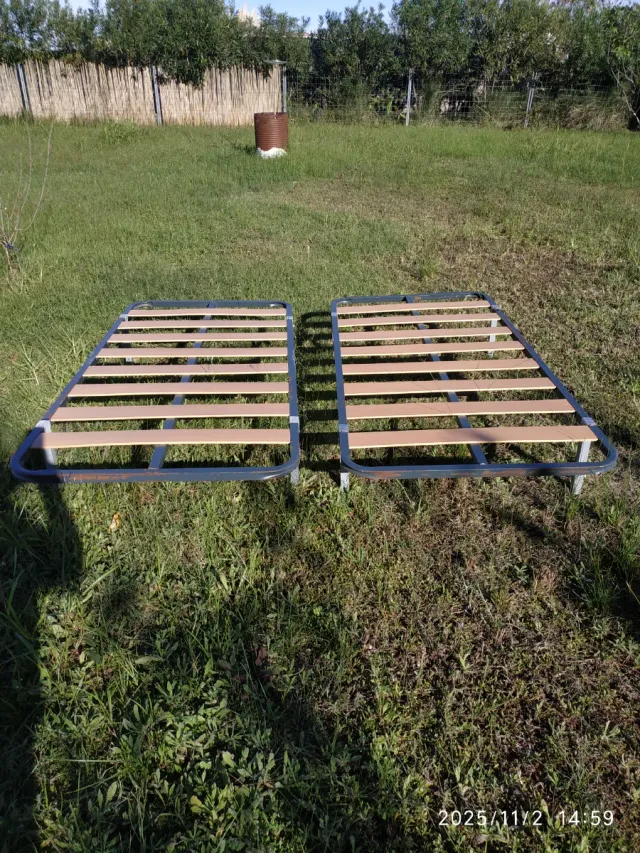 1 Somier de madera y metal 90 x1.90