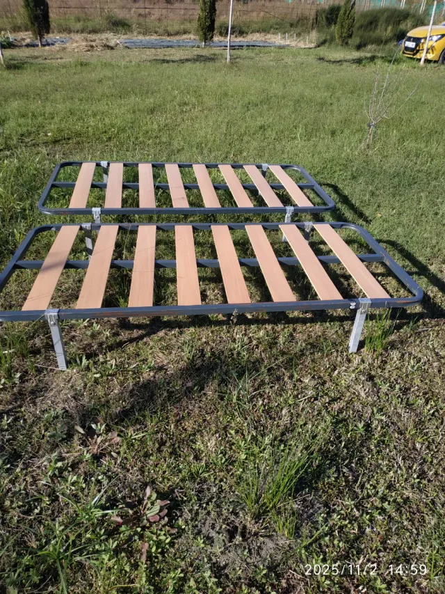 1 Somier de madera y metal 90 x1.90