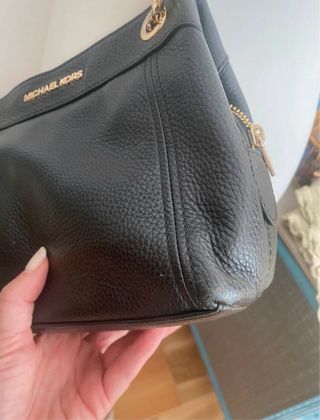 Bolso Michael Kors Negro Cadena Dorada
