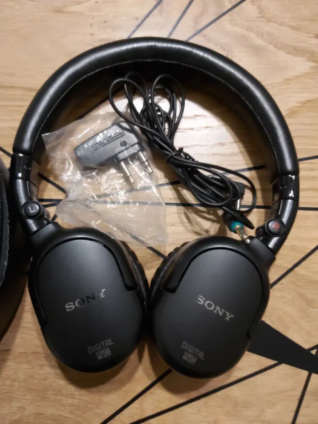 Sony MDR-NC200D Cuffie Cancellazione Rumore