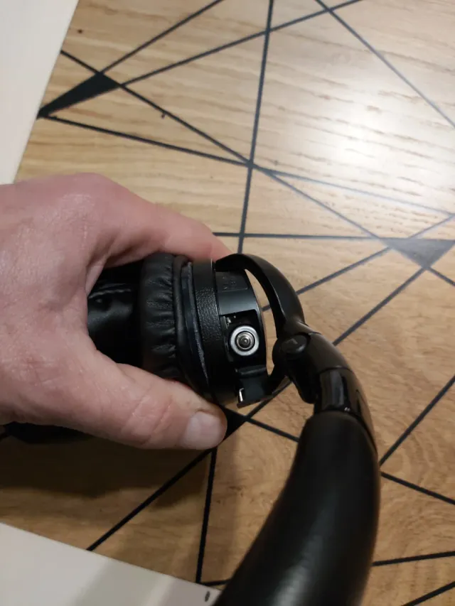 Sony MDR-NC200D Cuffie Cancellazione Rumore