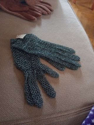 Guantes de mujer (marrón y azul)