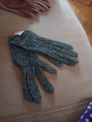 Guantes de mujer (marrón y azul)