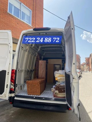 Portes y mudanzas