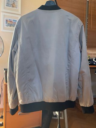 Chaqueta Bomber Jack & Jones Gris Negra