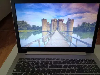 Portátil Lenovo IdeaPad 320-15ISK