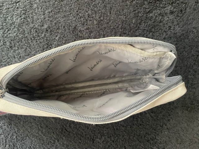 ESTUCHE YAMAHA PARA HERRAMIENTAS O DOCUMENTACIÓN.