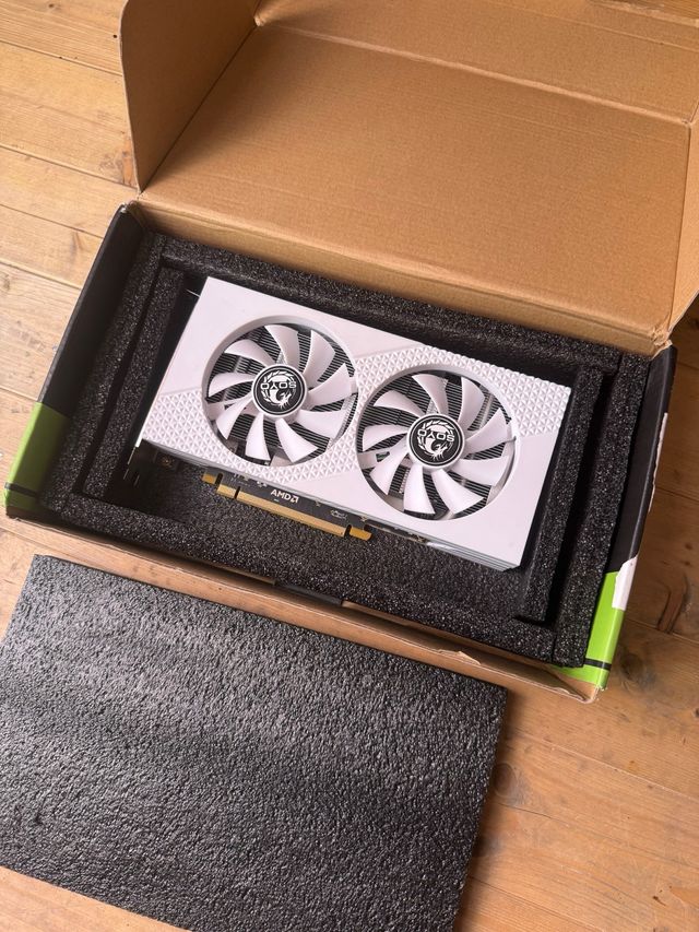 Placa Gráfica AMD Branca RX 8GB