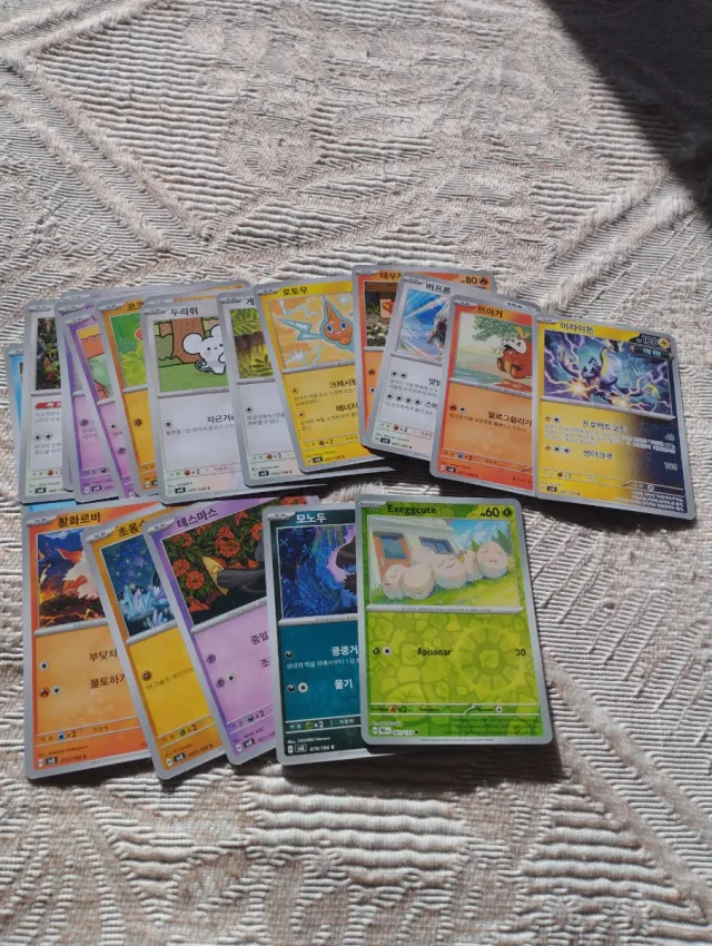 Cartas pokemon en coreano.