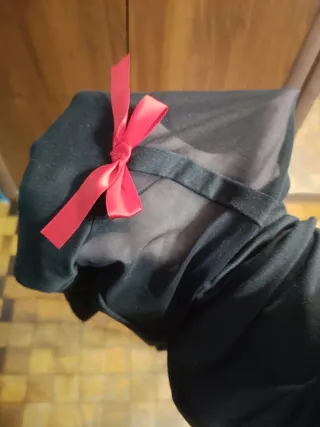 Leggings neri con tulle e fiocco