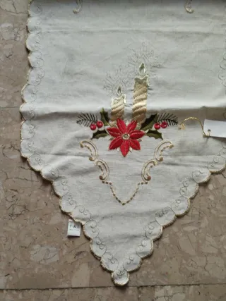 Centro de Mesa Natalício Bordado