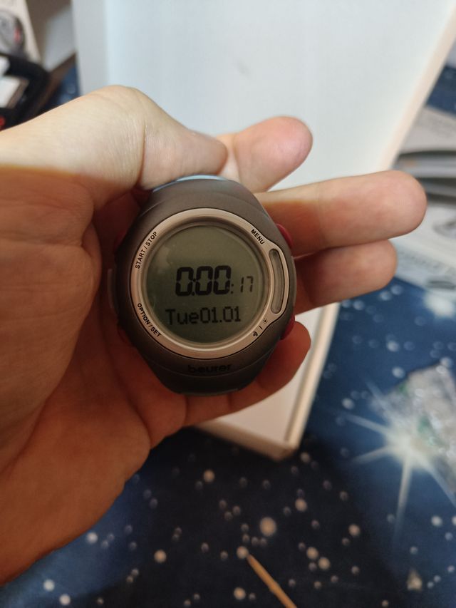 cardiofrequenzimetro + contapassi Beurer