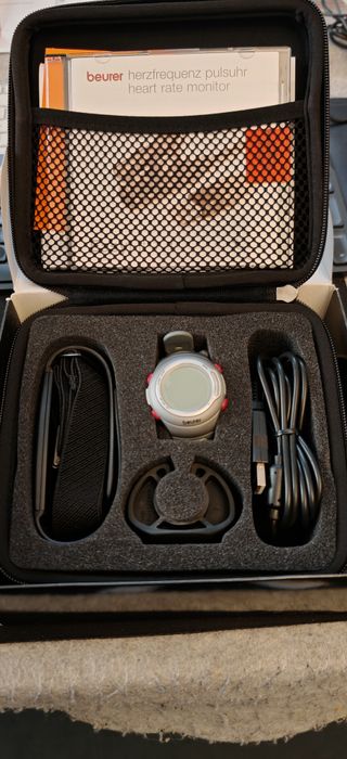 cardiofrequenzimetro + contapassi Beurer