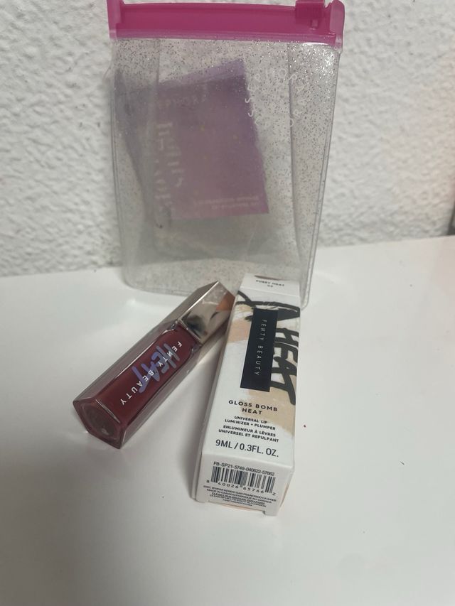 Fenty Beauty Gloss Bomb Heat - Fussy Heat 02