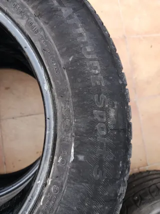 Neumático 235/65 R17 ocasión