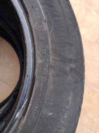 Neumático 235/65 R17 ocasión