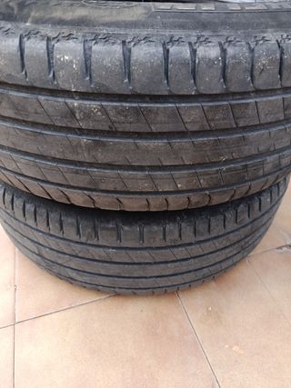 Neumático 235/65 R17 ocasión
