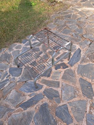 Escalón metálico para caravana