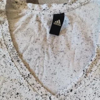 Camiseta Adidas Estampada