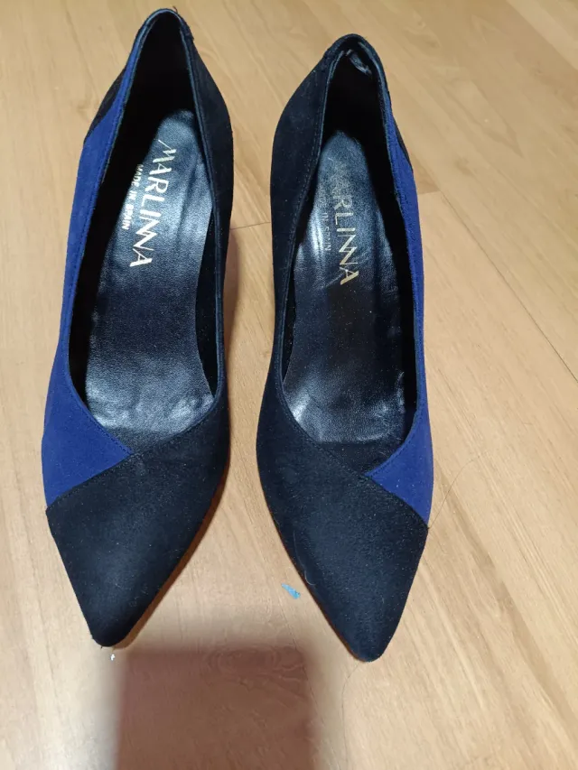 Zapatos de tacón MARLINNA negros y azules