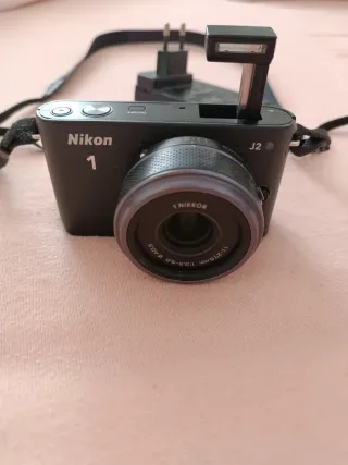 Cámara Digital Nikon J2