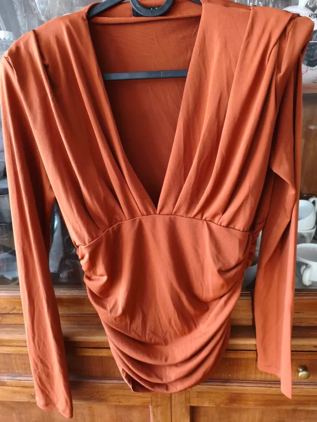 ​✨ ¡TOP Sisley Espectacular! Color Terracota/Teja 