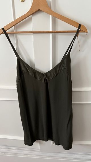 Blusa lencera verde oliva