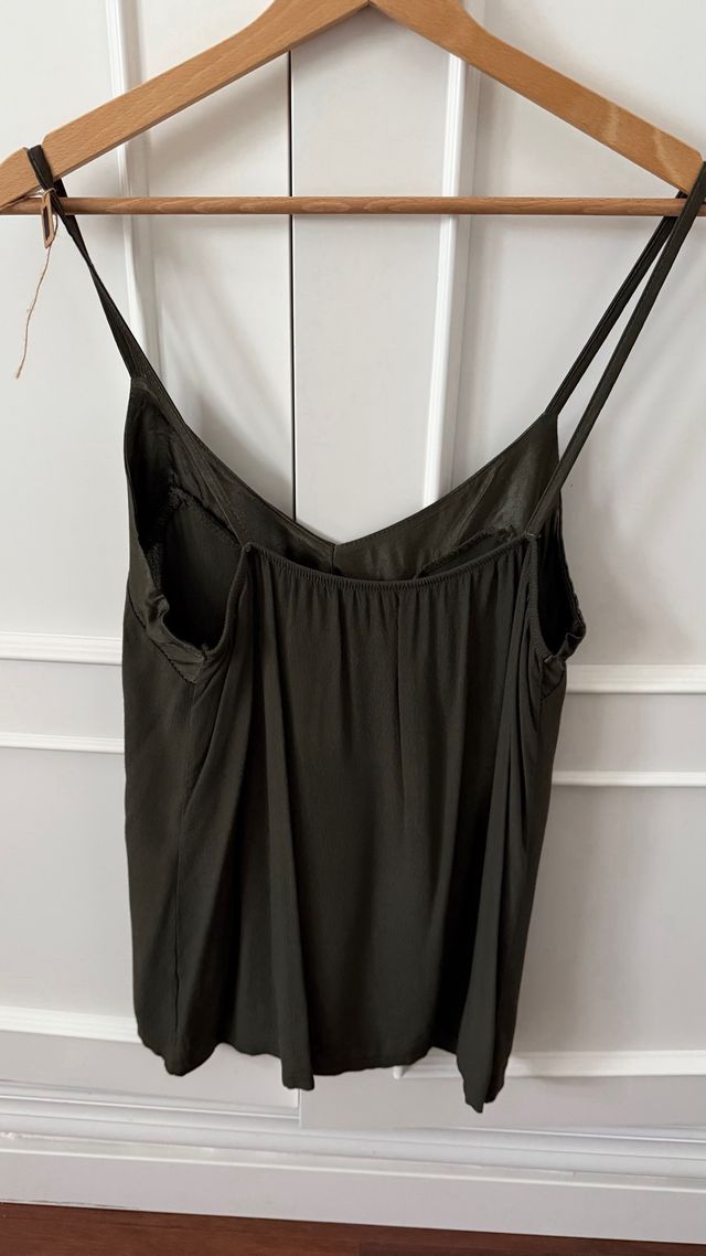 Blusa lencera verde oliva