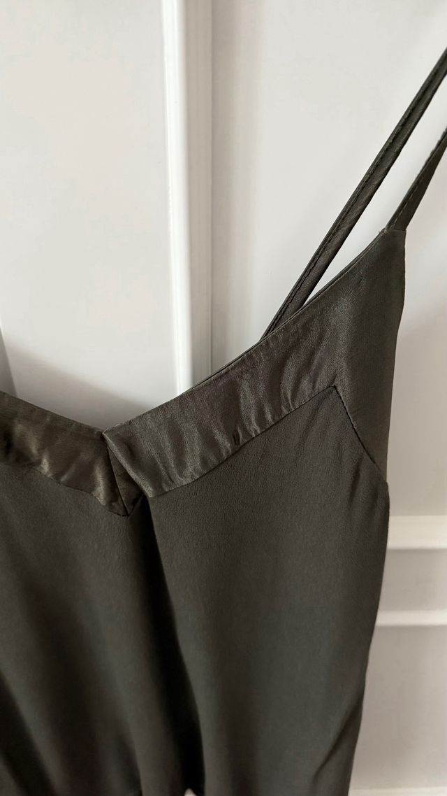 Blusa lencera verde oliva