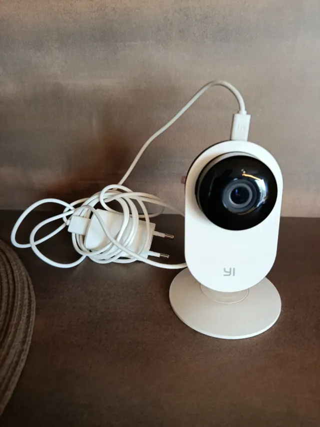 Cámara Vigilancia Yi Home 720p Blanca