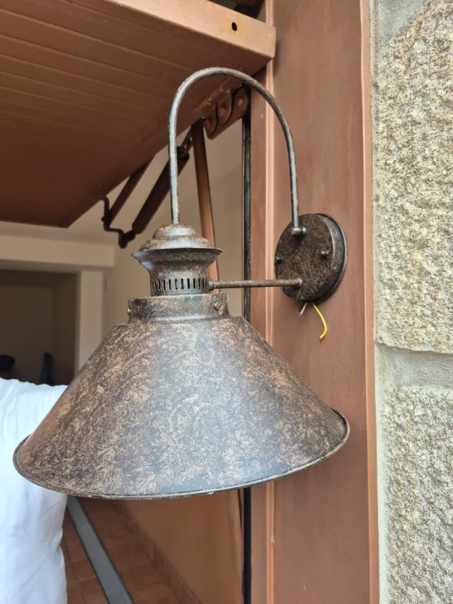 Lámparas de latón oxidado