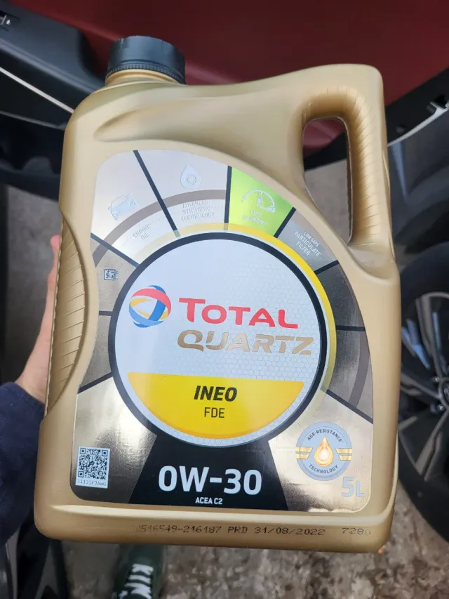 Óleo de Quartzo Total 0W-30. 2,5 L