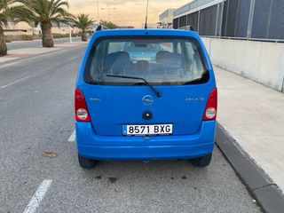 Opel Agila 2002