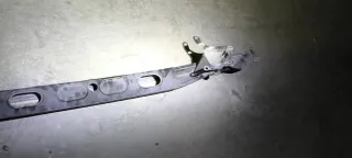 Traviesa Delantera Seat León 1m