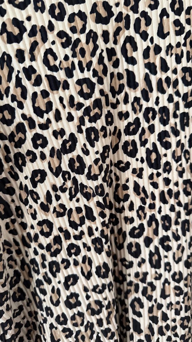 Vestido estampado leopardo Stradivarius