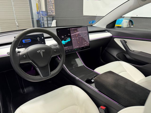 Tesla Model 3 LR AWD Uncio