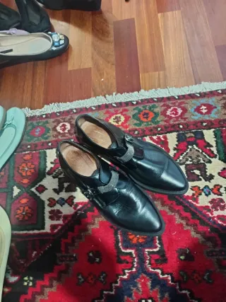 Zapatos negros de vestir