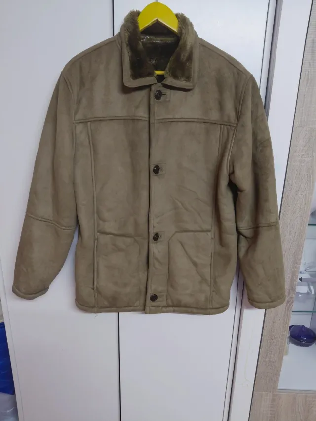 Chaquetón de piel para hombre