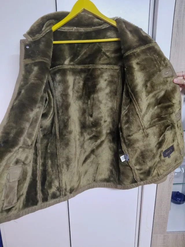 Chaquetón de piel para hombre