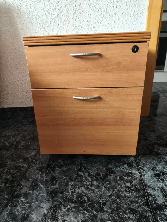 Cajonera de oficina madera