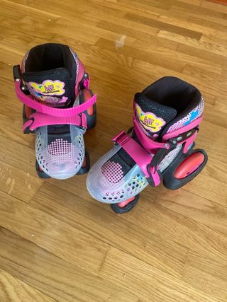 Patines infantiles rosas y negros