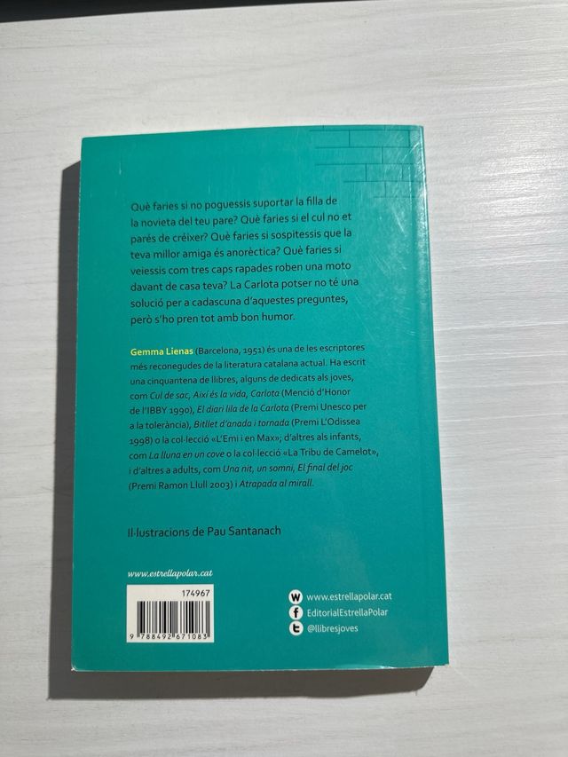 Ets galàctica, Carlota