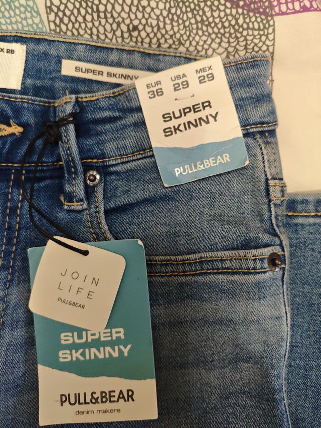 Vaqueros Pull&Bear chico talla 36 super skinny