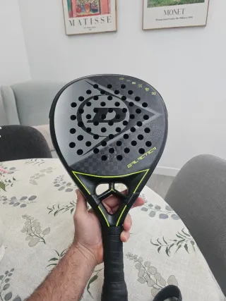 Pala Dunlop Galactica Negra y Amarilla