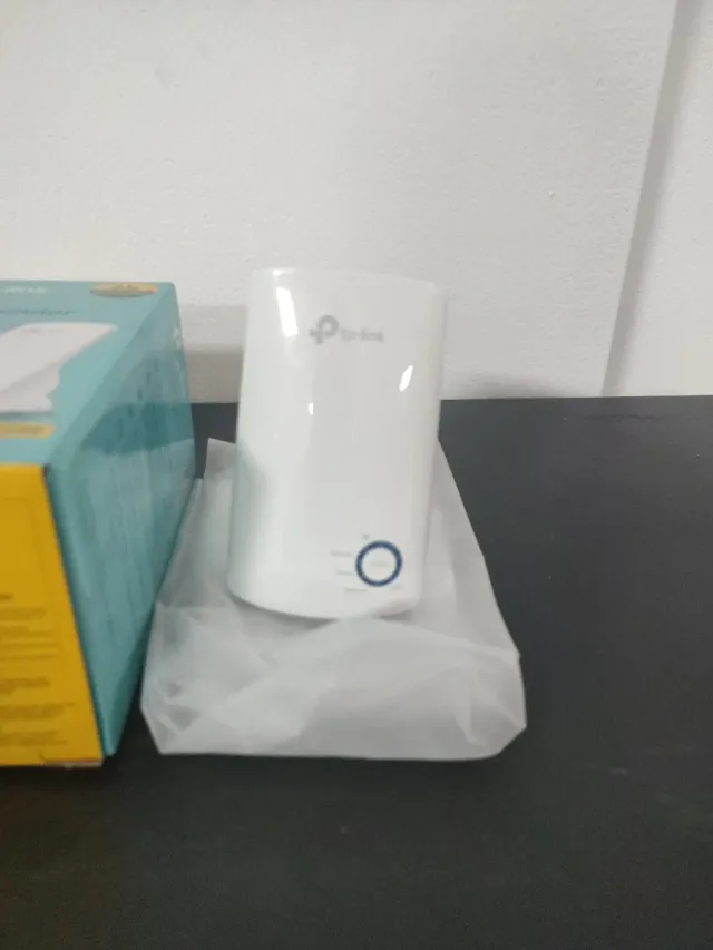 TP-Link N300 Wi-Fi Range Extender TL-WA850RE