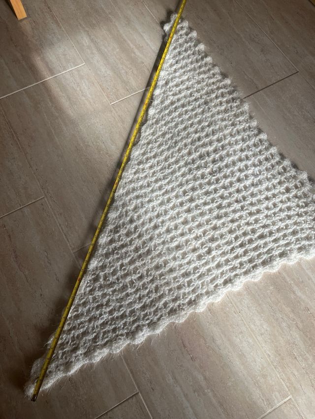 Chal lana blanco y marrón