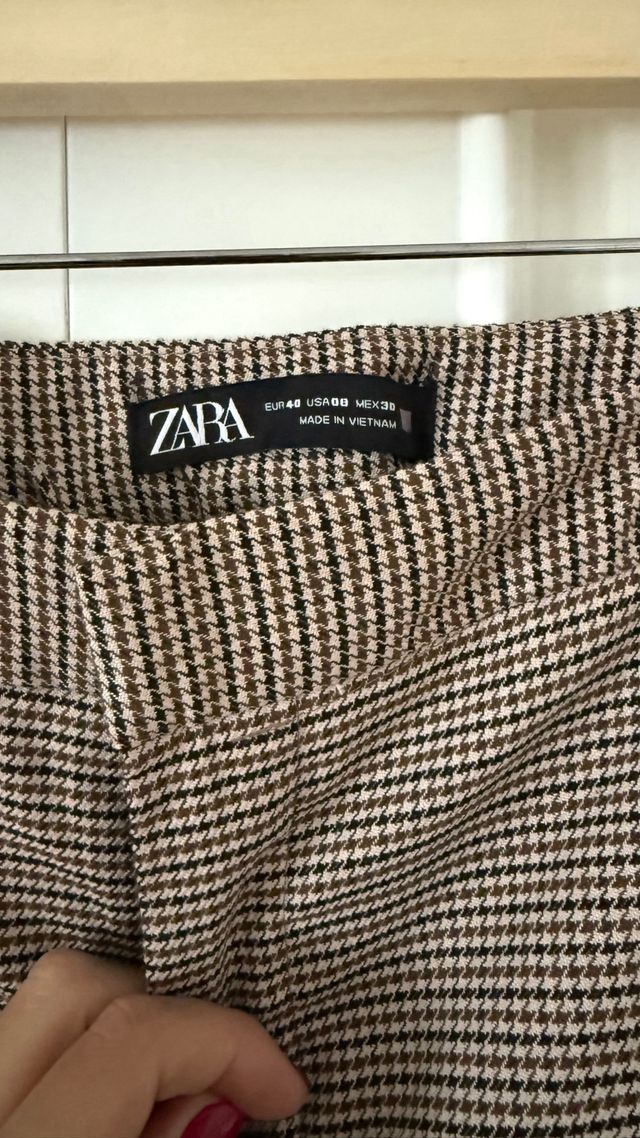 Pantalón Zara pata de gallo